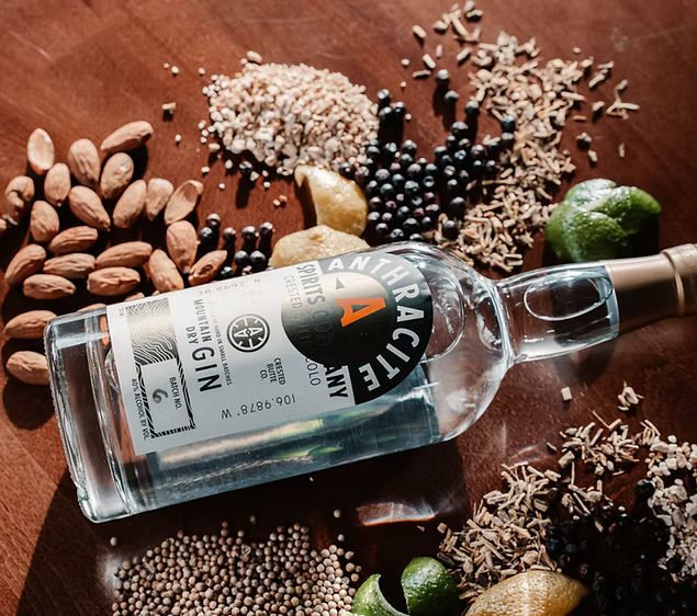 Anthracite Spirits Mountain Dry Gin, Colorado