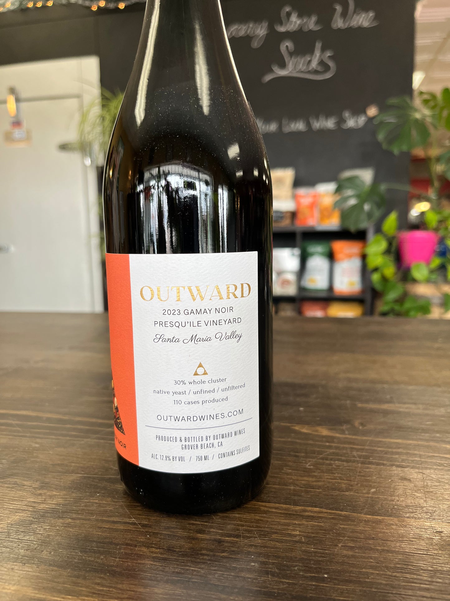 Outward Presqu'ile Vineyard Gamay Noir, Santa Maria Valley, USA