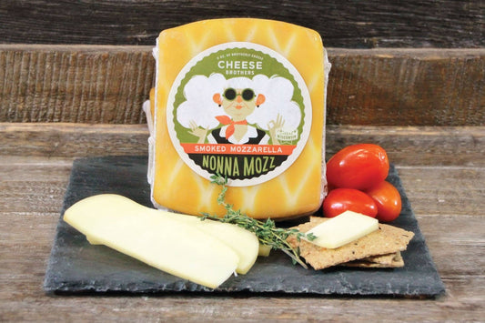 Cheese Brothers Smoked Mozzarella, Wisconsin, USA