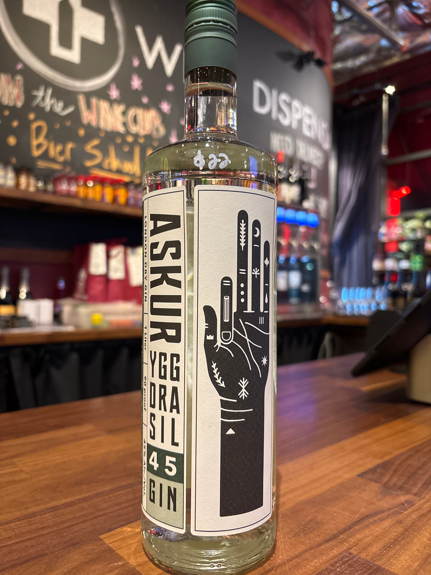 Askur Yggdrasil London Dry Gin, UK